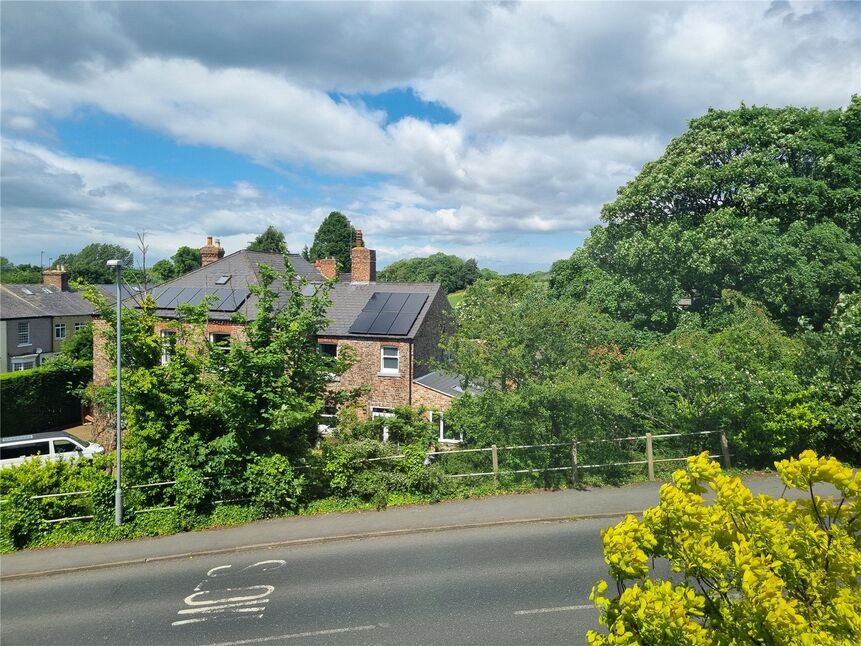 5 bedroom Mid Terrace House for sale, Hurworth Road, Hurworth Place