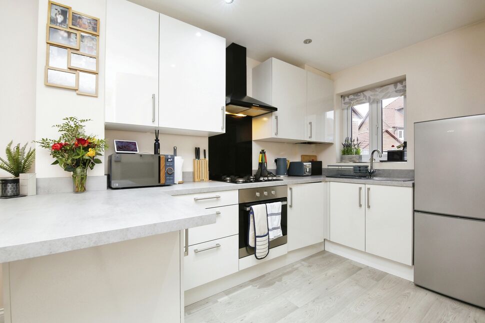 2 bedroom Mid Terrace House for sale, Winding Way, Darlington, DL2 £