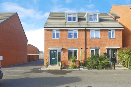 Baldwin Lane, 3 bedroom Semi Detached House for sale, £184,000