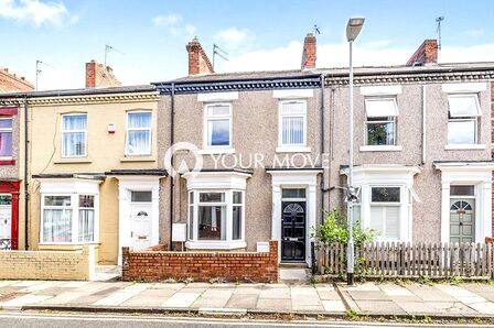 3 bedroom Mid Terrace House for sale