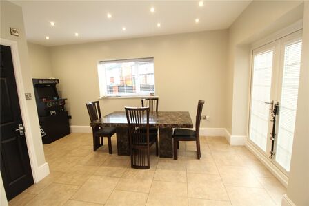 Widgeon Road, 4 bedroom Semi Detached House for sale, £223,000