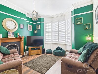 Maude Street, 3 bedroom Mid Terrace House for sale, £170,000