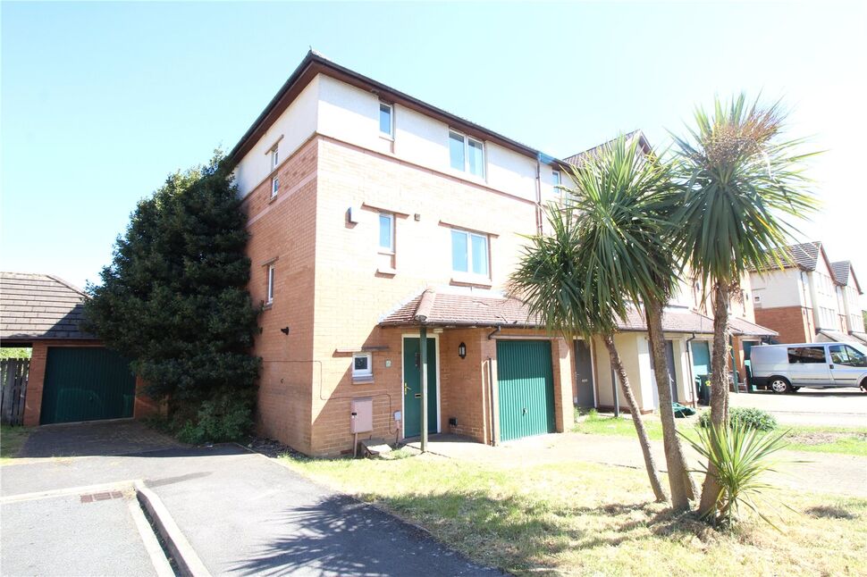 4 bedroom End Terrace House for sale