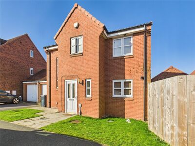 3 bedroom Detached House for sale