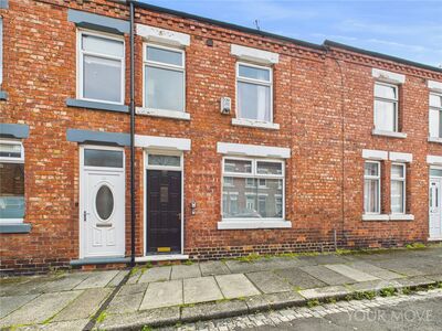 2 bedroom Mid Terrace House to rent