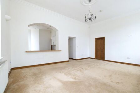 2 bedroom  Flat for sale