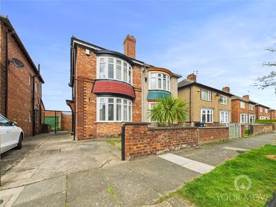 2 bedroom Semi Detached House to rent