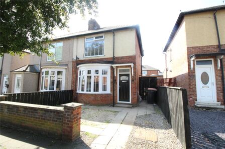 Davison Road, 2 bedroom Semi Detached House for sale, £150,000