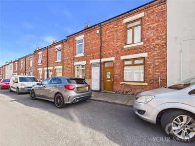 2 bedroom Mid Terrace House to rent