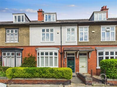 6 bedroom Mid Terrace House for sale