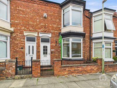 2 bedroom Mid Terrace House for sale