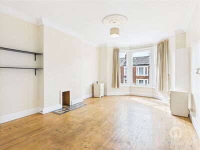 1 bedroom  Flat for sale