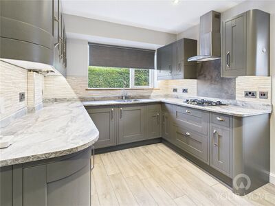 Kew Rise, 2 bedroom Semi Detached Bungalow for sale, &pound;230,000