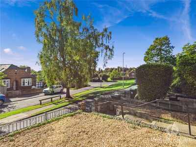 2 bedroom Semi Detached Bungalow for sale