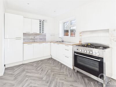 2 bedroom Mid Terrace House for sale