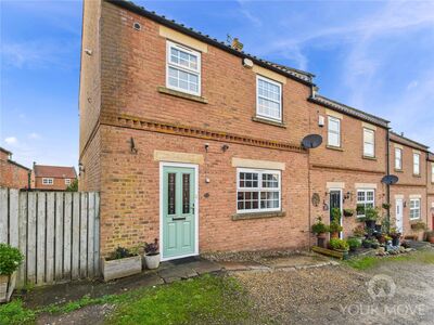 Goodwood Close, 3 bedroom End Terrace House for sale, £210,000