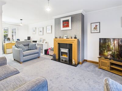 Goodwood Close, 3 bedroom End Terrace House for sale, £210,000
