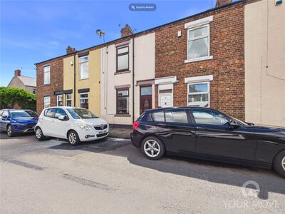 2 bedroom Mid Terrace House to rent