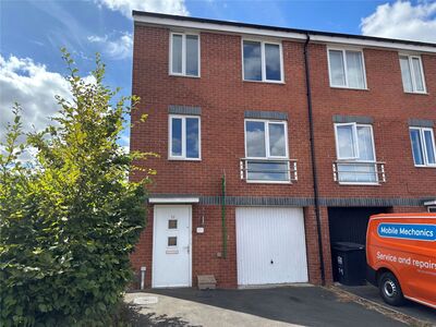 4 bedroom Semi Detached House for sale