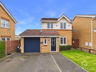 Chestnut Drive, 3 bedroom Detached House for sale, &pound;200,000