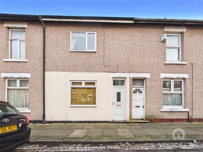 2 bedroom Mid Terrace House for sale