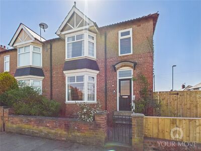 3 bedroom End Terrace House for sale