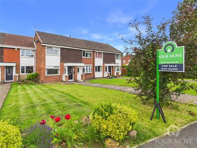 2 bedroom Mid Terrace House for sale