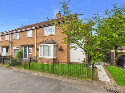 2 bedroom End Terrace House for sale