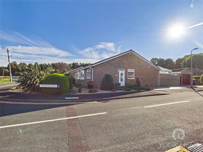 3 bedroom Semi Detached Bungalow for sale