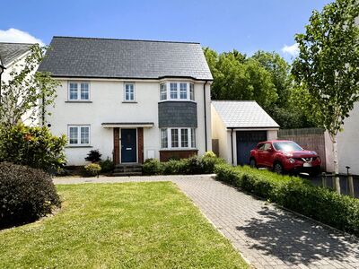 3 bedroom Detached House to rent