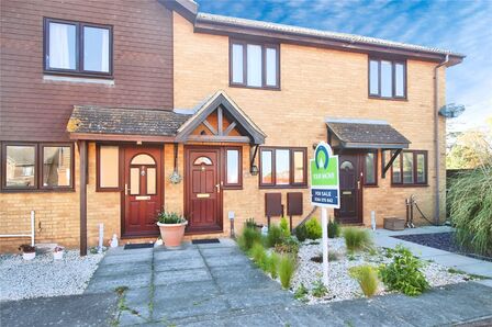 2 bedroom Mid Terrace House to rent