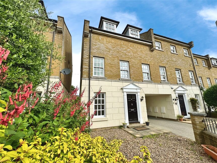Main image of 4 bedroom Semi Detached House to rent, Ardent Avenue, Walmer, Kent, CT14