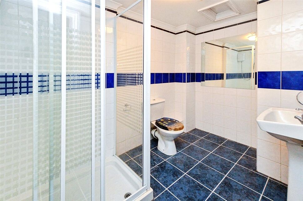 Shower Room / WC