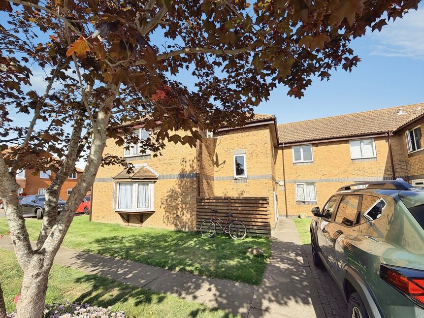 Main image of 1 bedroom Flat to rent, Walcheren Close, Deal, Kent, CT14
