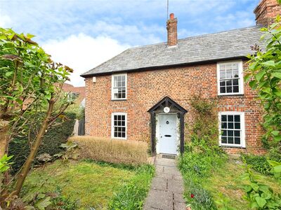 Easole Street, 4 bedroom Semi Detached Property to rent, &pound;1,750 pcm