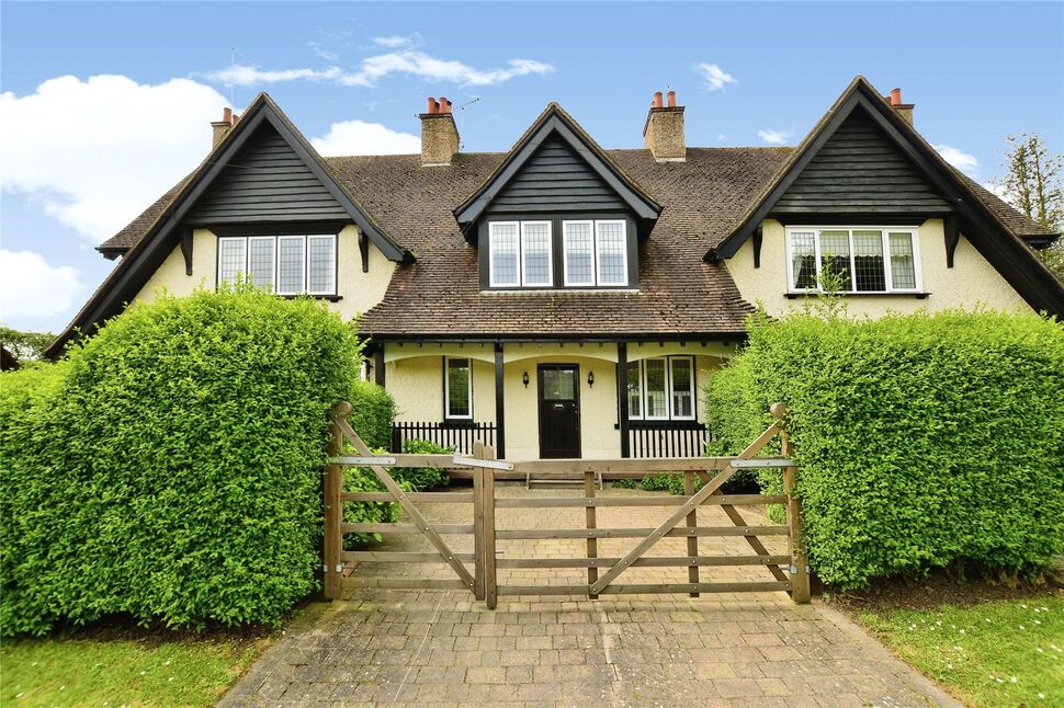 Main image of 3 bedroom Mid Terrace Property to rent, Grams Road, Walmer, Kent, CT14