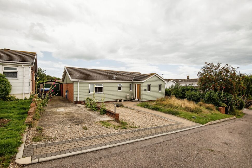 3 bedroom Detached Bungalow for sale, Queensdown Road, Kingsdown, CT14 £550,000