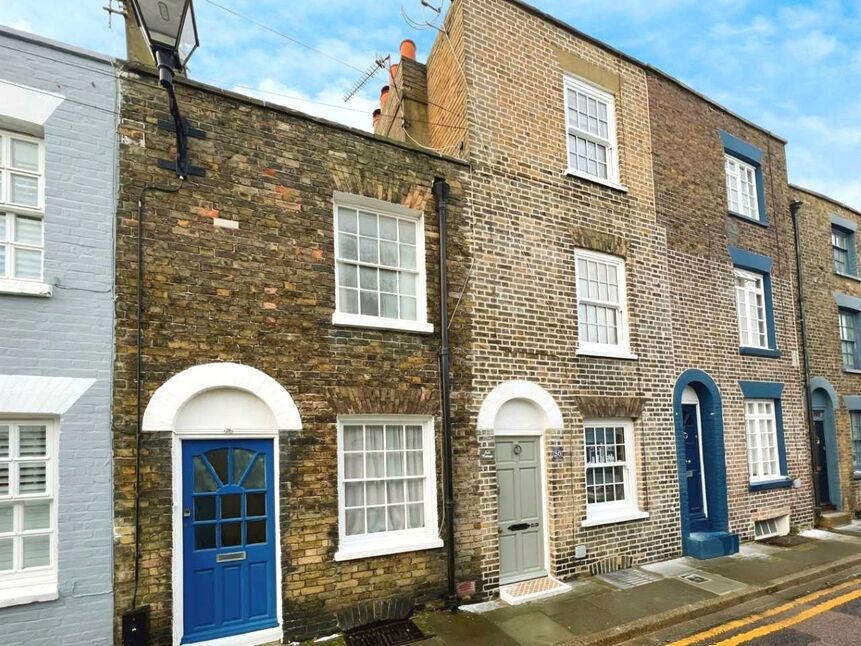 Main image of 2 bedroom Mid Terrace House to rent, Nelson Street, Deal, Kent, CT14