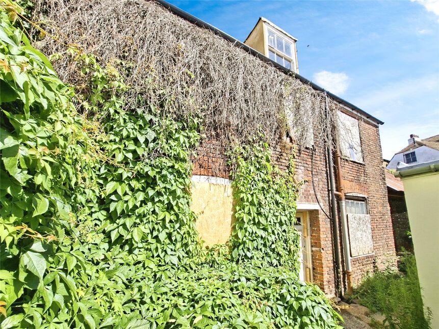 Main image of 4 bedroom Detached Property for sale, High Street, Deal, Kent, CT14