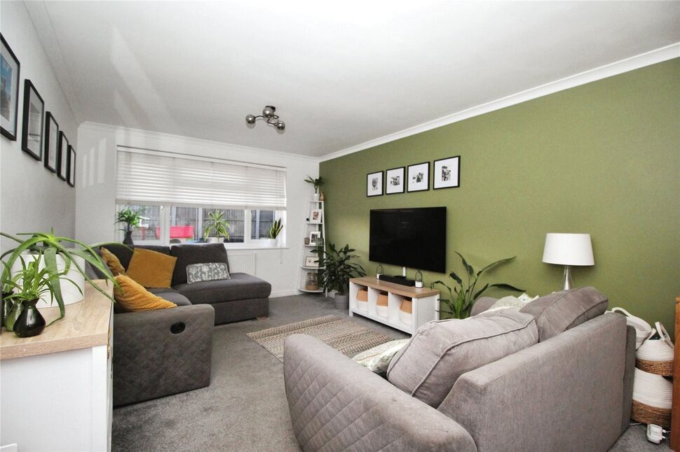 Main image of 4 bedroom Detached House for sale, Poulders Gardens, Sandwich, Kent, CT13