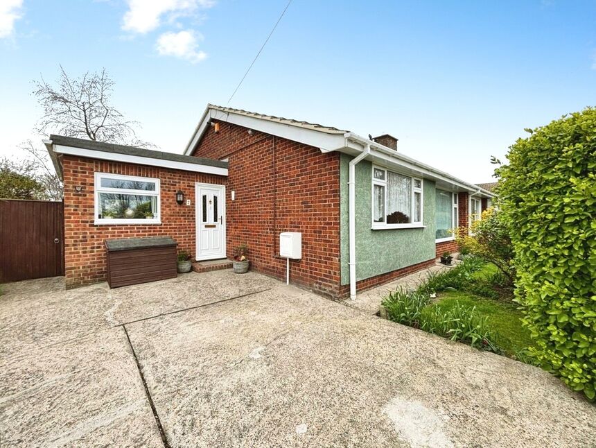 3 bedroom Semi Detached Bungalow for sale