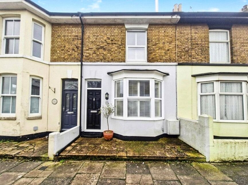 Main image of 2 bedroom Mid Terrace House for sale, Granville Street, Deal, Kent, CT14