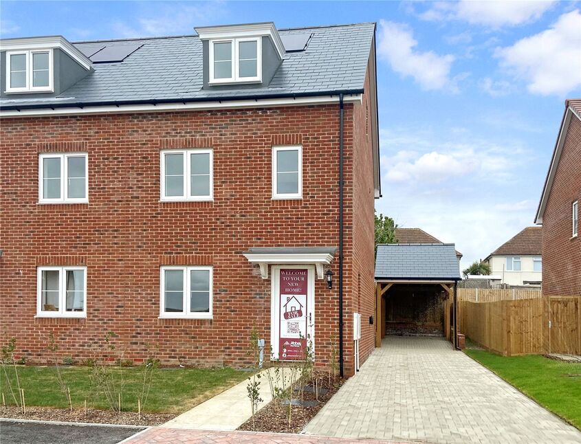 3 bedroom Semi Detached House for sale