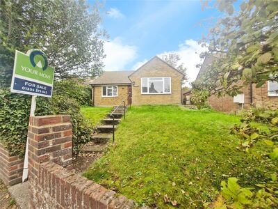 The Rise, 2 bedroom Detached Bungalow for sale, £350,000