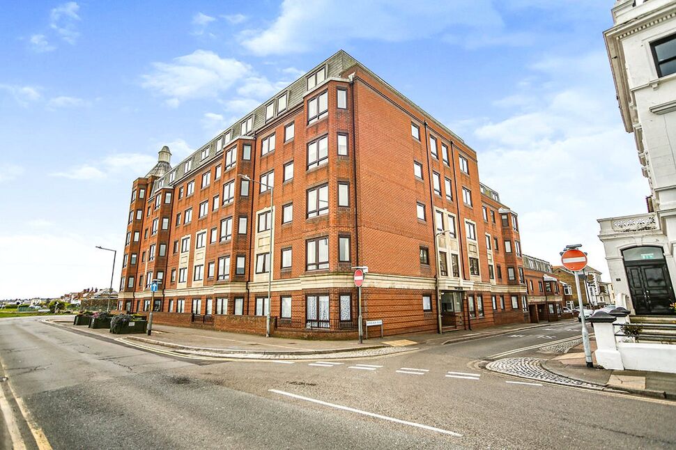 Main image of 2 bedroom Flat to rent, Ranelagh Road, Deal, Kent, CT14