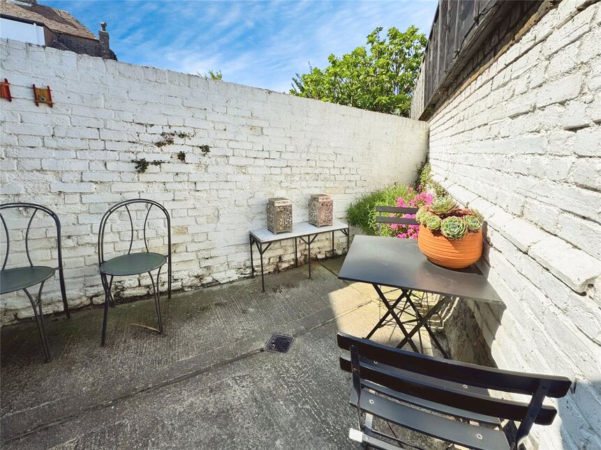 Courtyard Garden