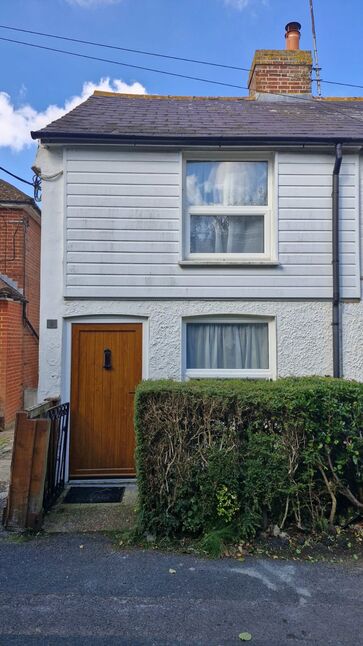 Main image of 2 bedroom End Terrace House for sale, Church Street, Nonington, Kent, CT15