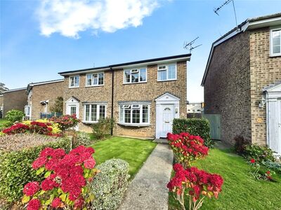 Liverpool Road, 3 bedroom Semi Detached House to rent, £1,400 pcm