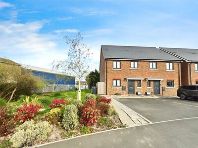 Court Marsh Road, 3 bedroom Semi Detached House for sale, £350,000