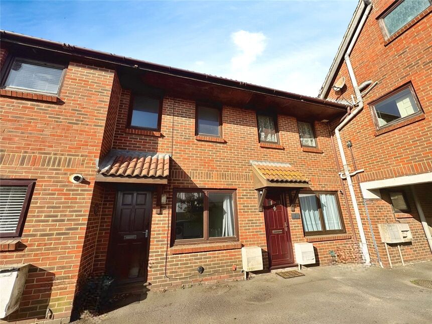 Main image of 1 bedroom Mid Terrace House for sale, Castle Mews, Mill Hill, Kent, CT14